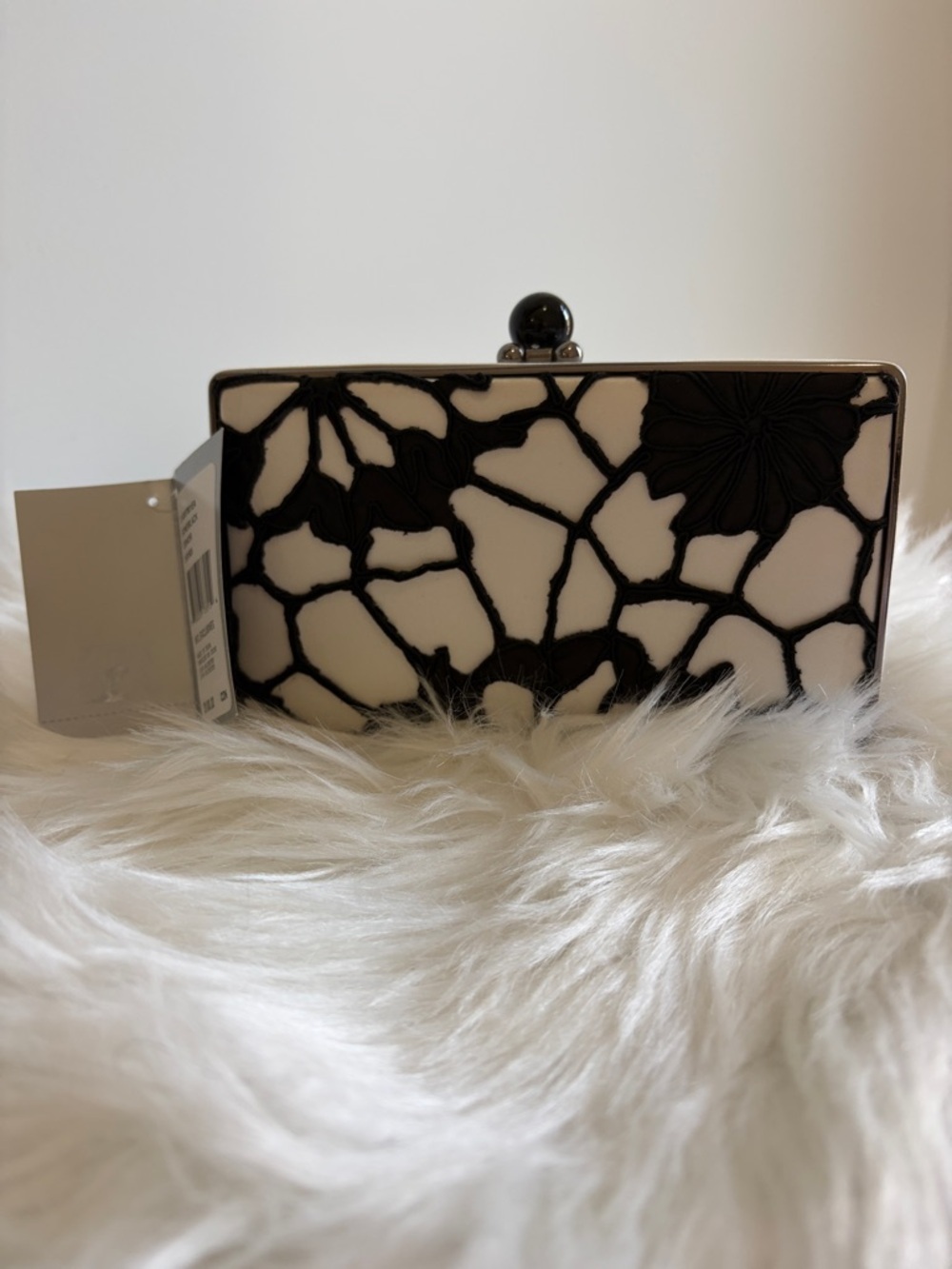 ENZO ANGIOLINI Black and White Floral Frame Clasp Evening Clutch NWT